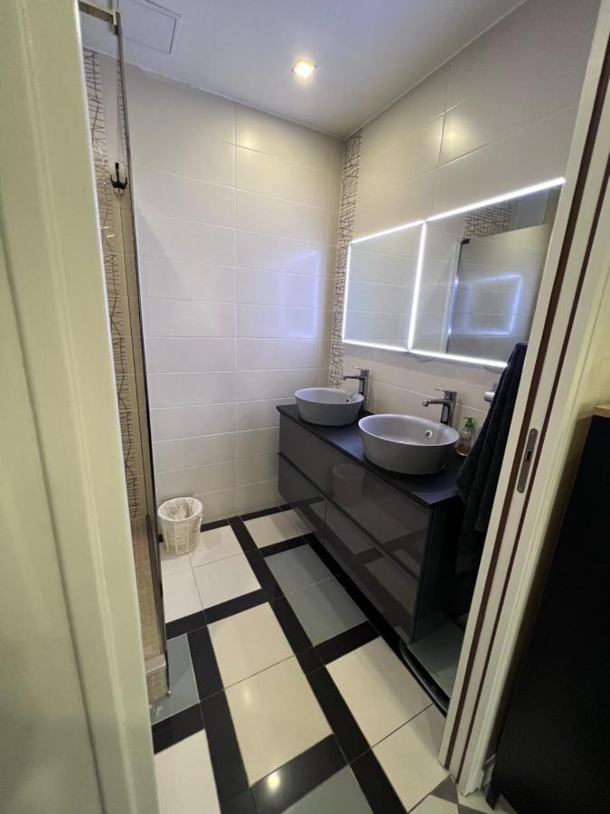 Omarais Guest House パリ エクステリア 写真